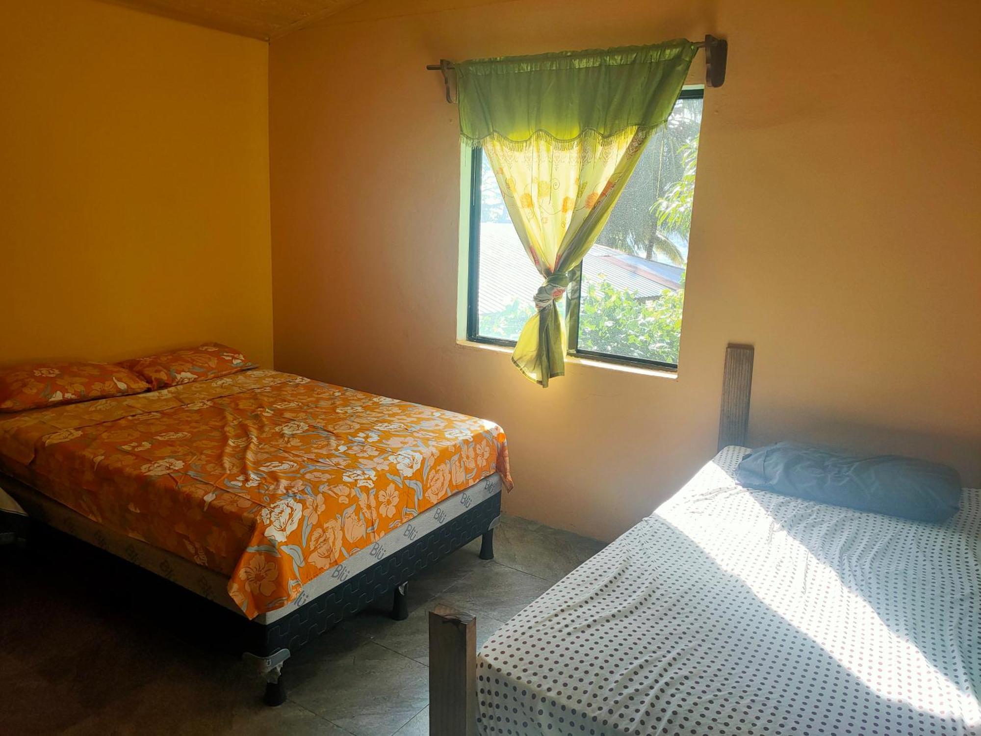 Guesthouse Island Escape South End Pokoj fotografie